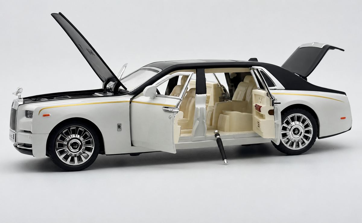 Rolls Royce Phantom VIII 1:18 diecast scale model miniature car - Big Size