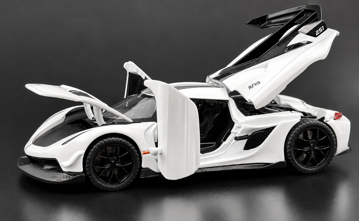Koenigsegg Jesko 1:24 diecast scale model car collectible