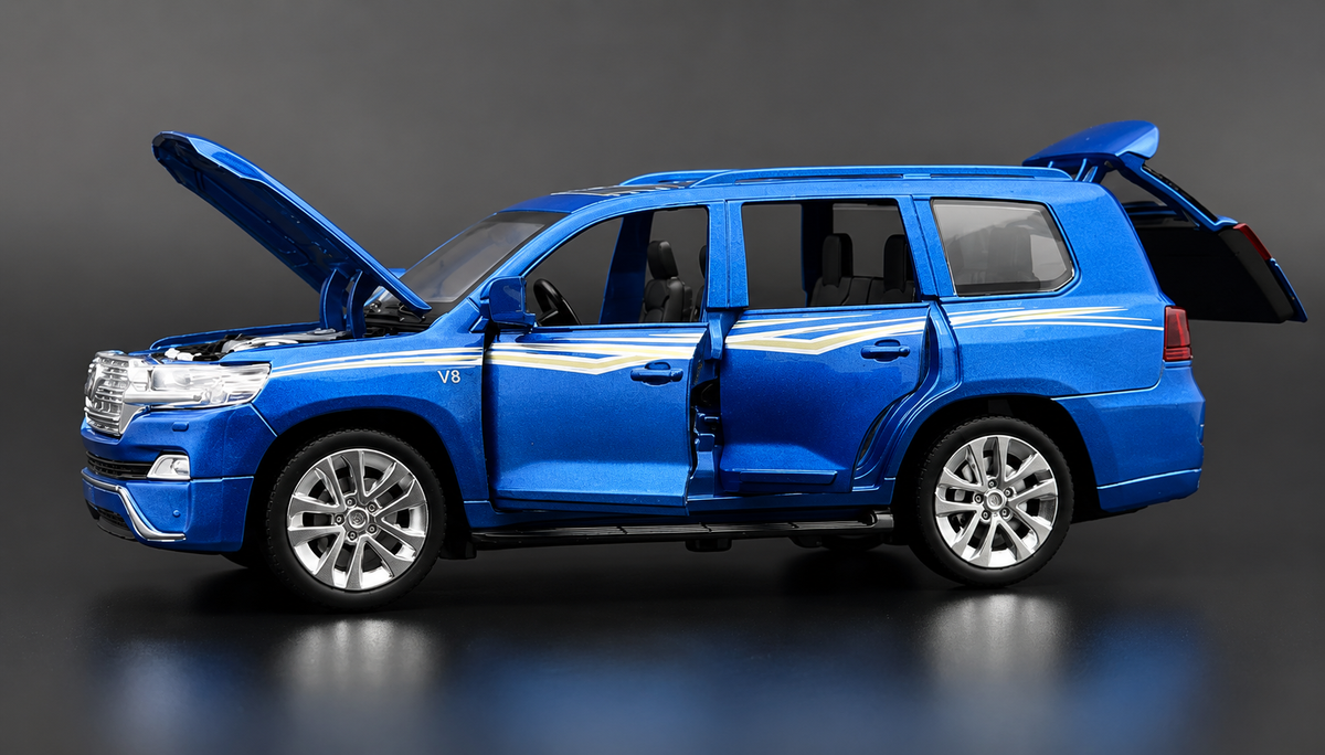 Toyota Land Cruiser LC200 1:24  diecast Scale Model | Assorted Colors