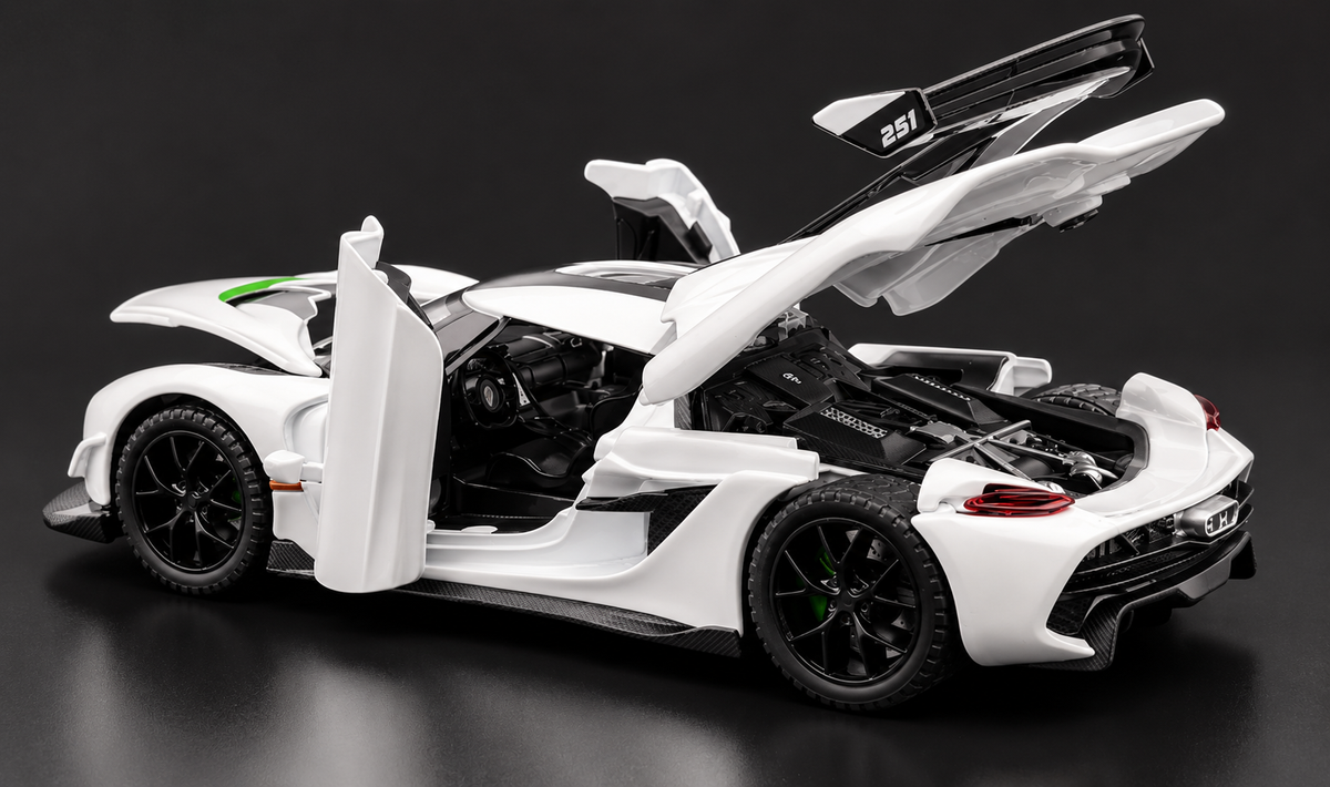 Koenigsegg Jesko 1:24 diecast scale model car collectible