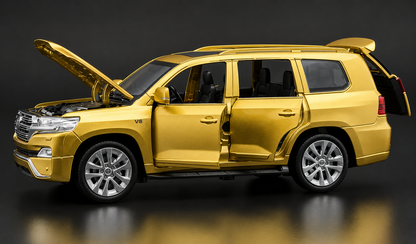 Toyota Land Cruiser LC200 1:24  diecast Scale Model | Assorted Colors
