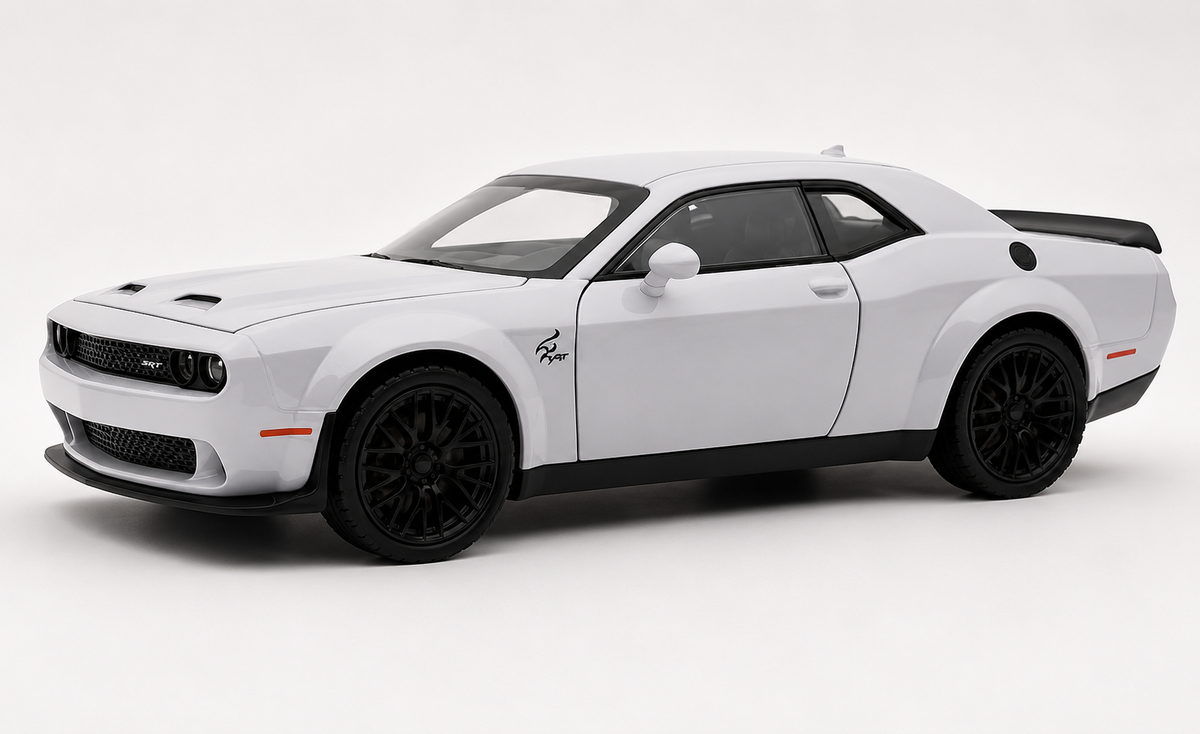 Dodge Challenger SRT Hellcat 1:24 diecast scale model car