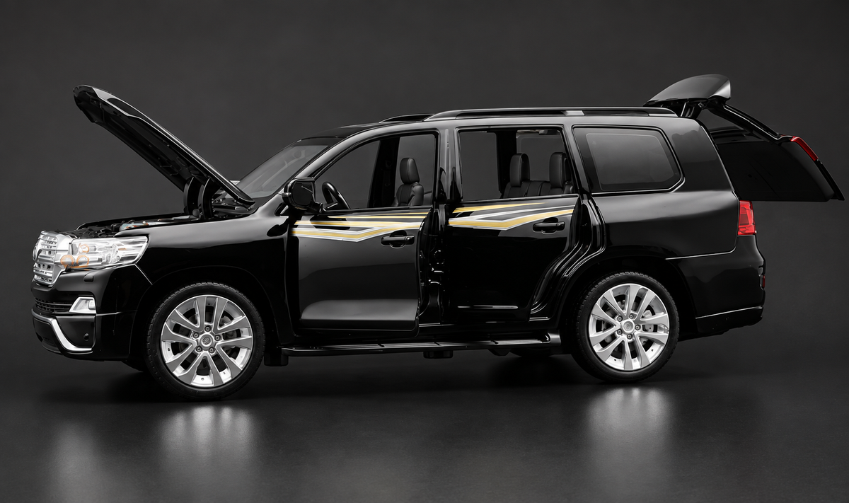 Toyota Land Cruiser LC200 1:24  diecast Scale Model | Assorted Colors