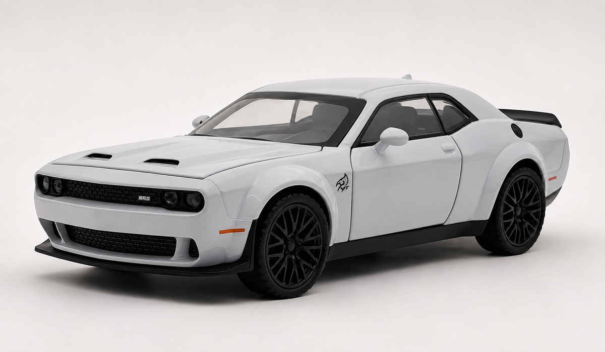 Dodge Challenger SRT Hellcat 1:24 diecast scale model car