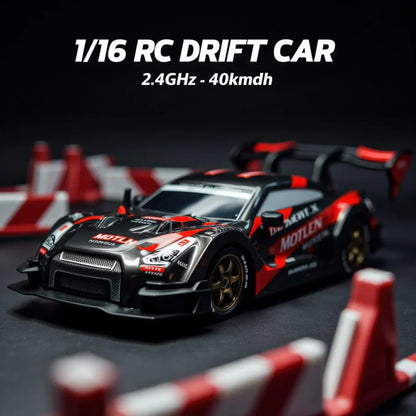 High-Speed Drift RC Car – 25 km/h, 4X4 (1:16)• Fiber Black edition