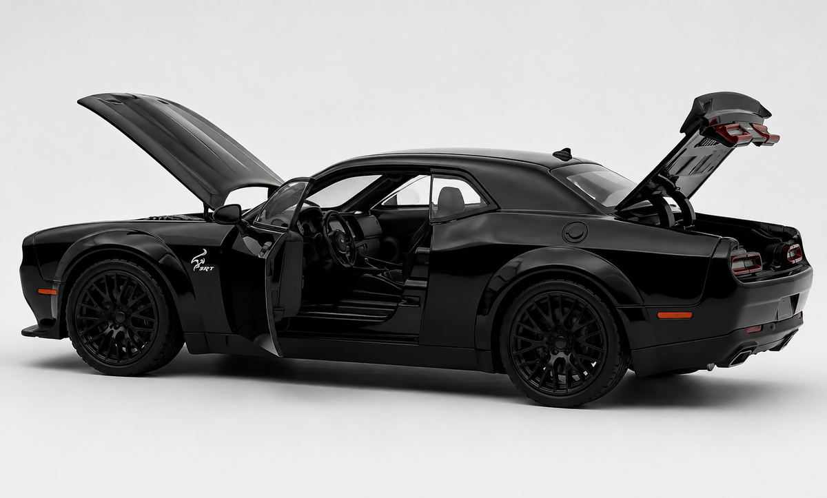 Dodge Challenger SRT Hellcat 1:24 diecast scale model car