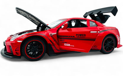 Nissan GTR 1:24 diecast scale model car collectible