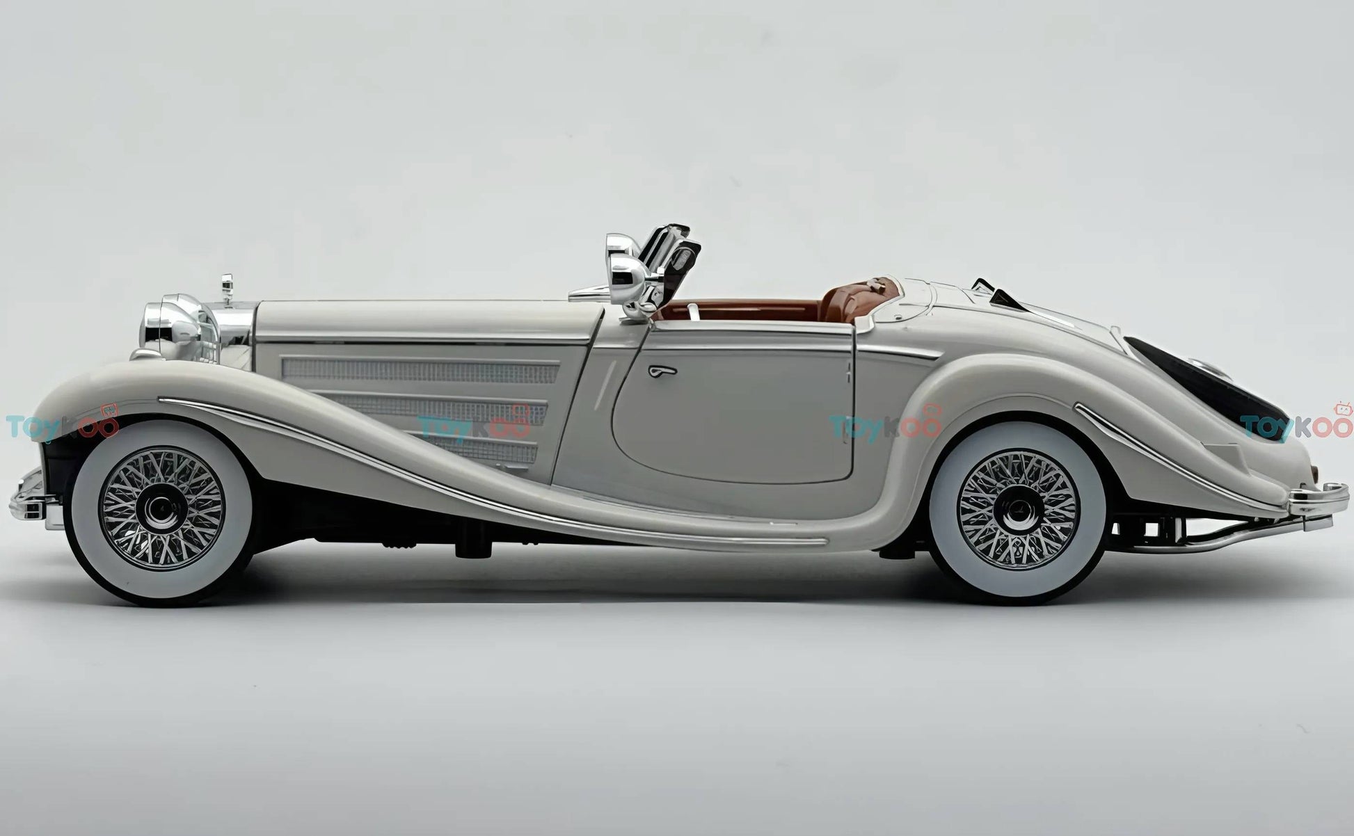 1936 Mercedes Benz 500K 1:24 Roadster diecast scale model car collectible | Assorted Colors