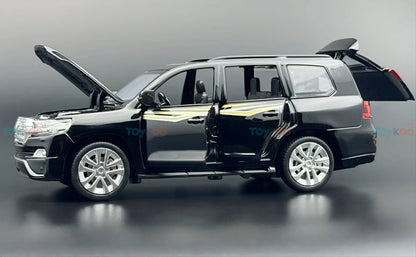 Toyota Land Cruiser LC200 1:24  diecast Scale Model | Assorted Colors